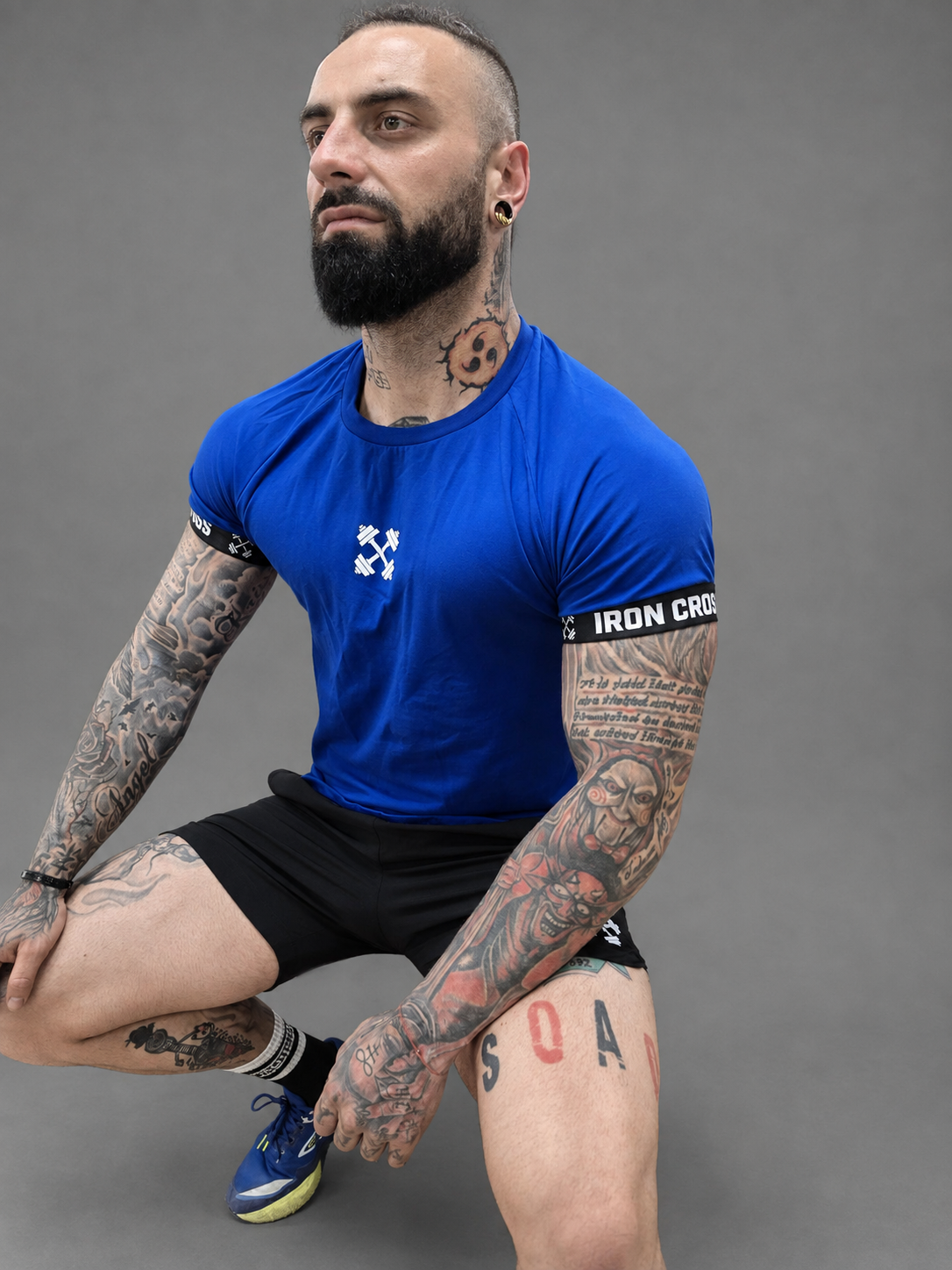 Мъжка тениска Dominator синя - детайл | Iron Cross Apparel